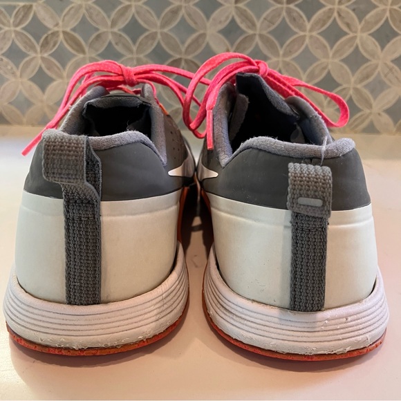 Nike Women's Size 9 Metcon 1 Flywire Trainer Shoes Black White 813101-004 - Picture 5 of 11